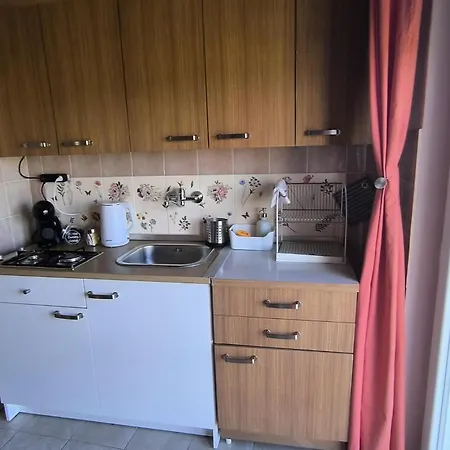 Panoramic View Studio Apartment *