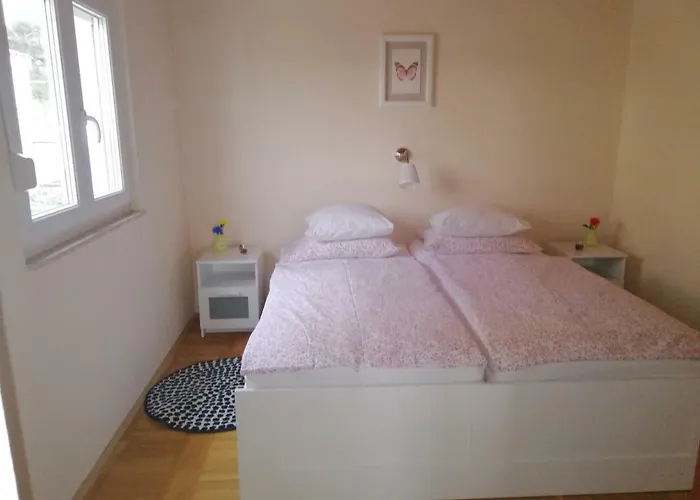 Panoramic View Studio Apartment